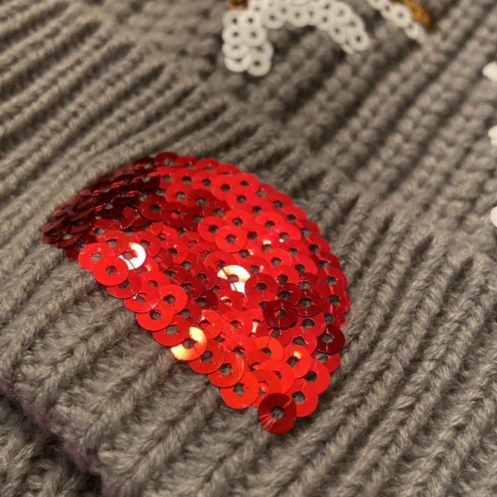 Reindeer hat - Picture 2 of 8